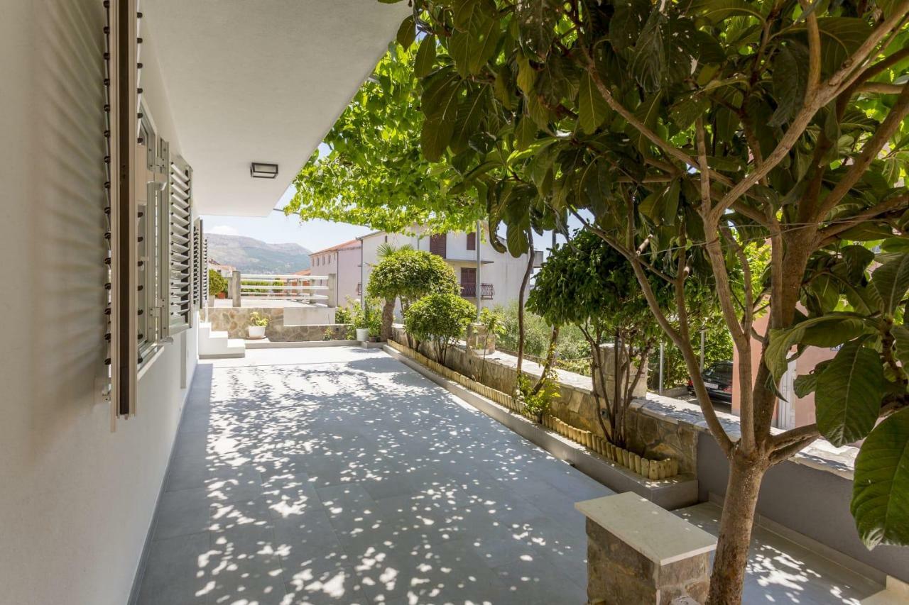 Luxury Beyond Apartament